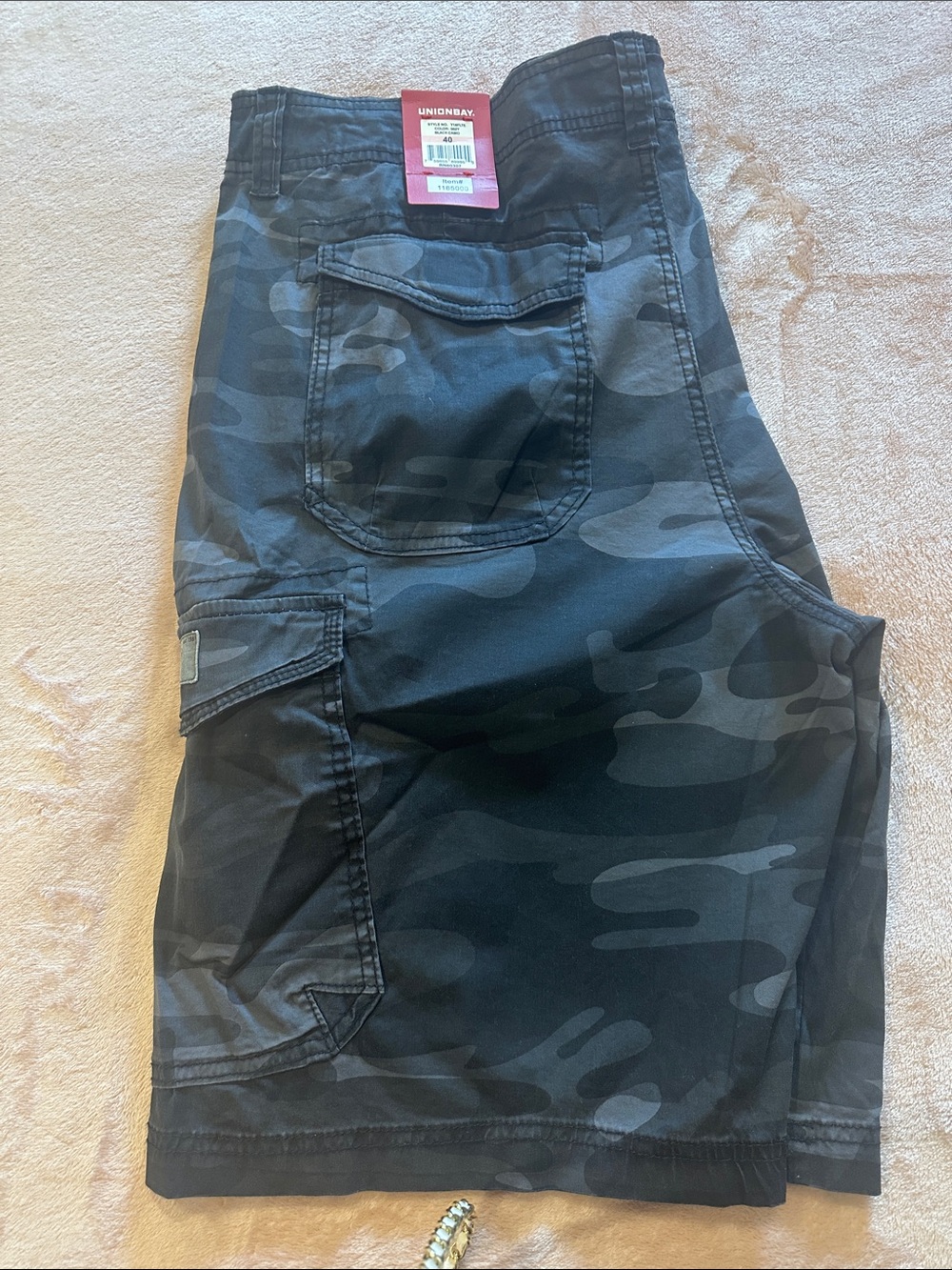 NWT UNIONBAY Men's Black & Gray Camo Cargo Shorts 40 Utility Hiking